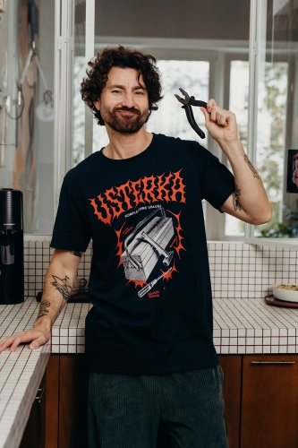 Usterka koszulka czarna męskaAIV00144.webp